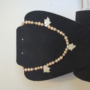 Elegant Pink Freshwater Pearl Necklace With Mother Of Pearl Leaves